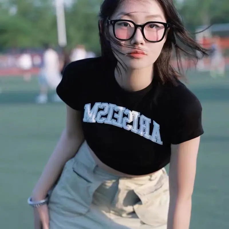 Summer Fashion American Retro Letter Print Tight Women's Short-sleeved Pure Desire Short Spice Girl Top with Bottoming Shirt
Summer Fashion American Retro Letter Print Tight Women's Short-sleeved Pure Desire Short Spice Girl Top with Bottoming Shirt