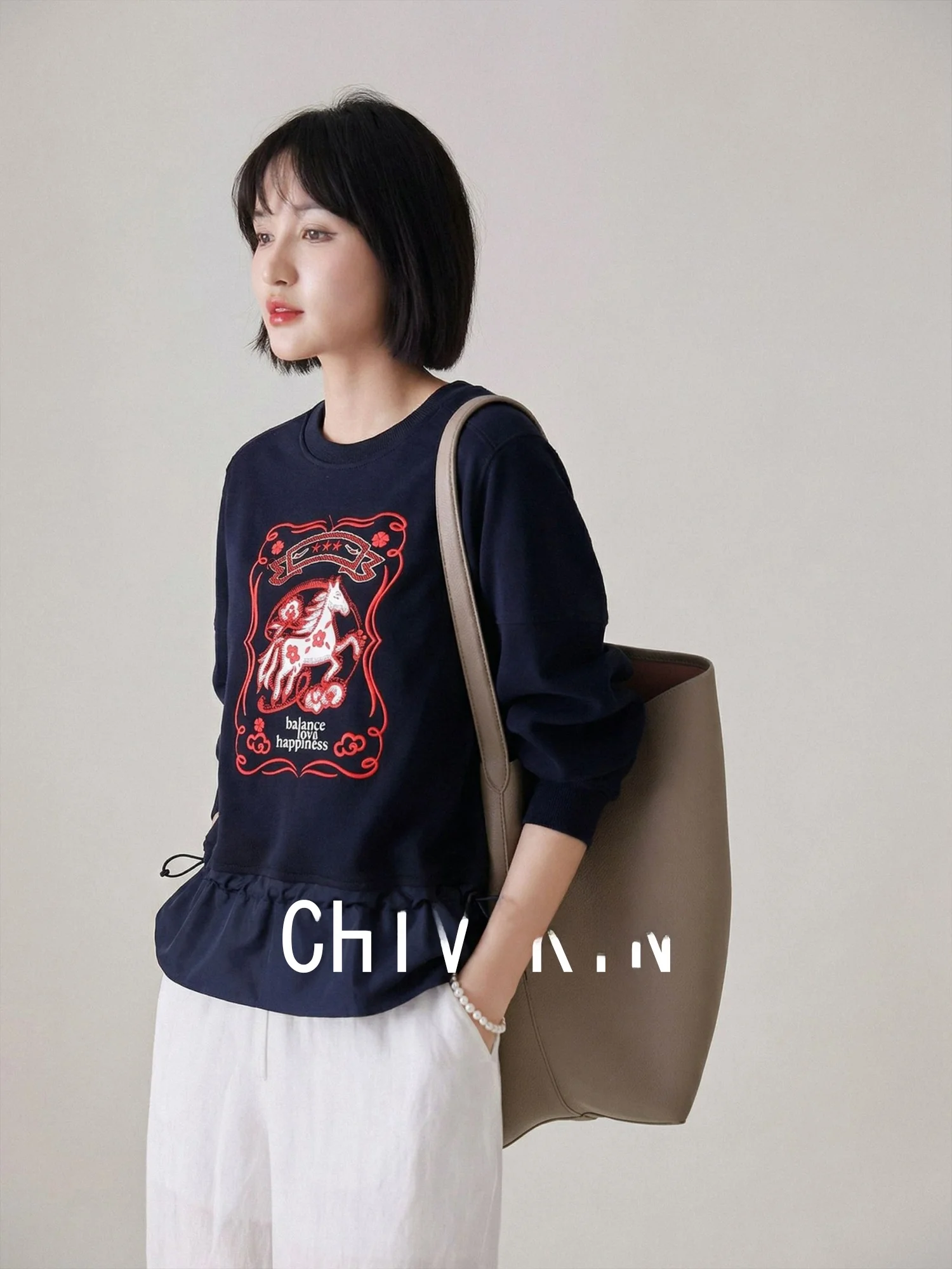 Elegant Casual Long Sleeve round Neck Printed Sweatshirt Women's Loose Fit Spring New Style Versatile Comfortable Cotton Top
Elegant Casual Long Sleeve round Neck Printed Sweatshirt Women's Loose Fit Spring New Style Versatile Comfortable Cotton Top