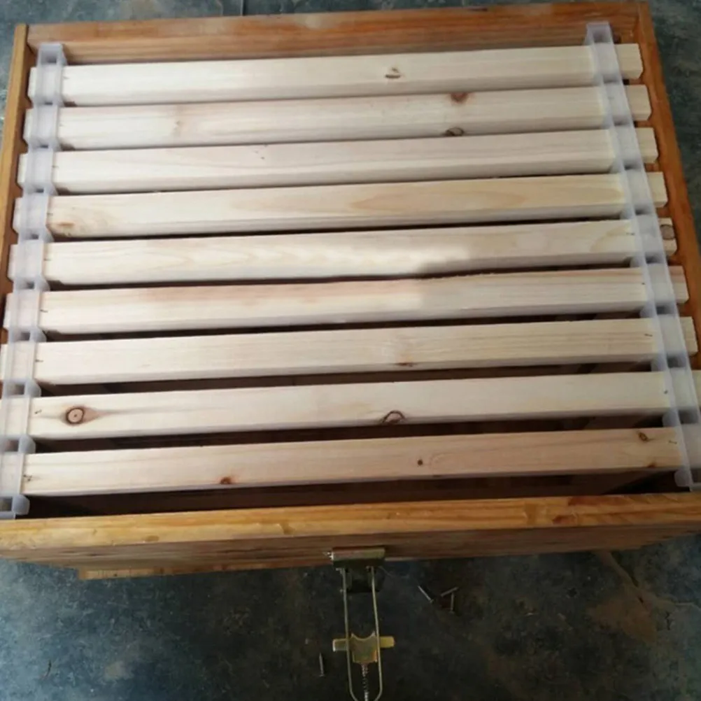 20 шт. пластиковых разделителей для пчелиных рамок, полоски для правильного выравнивания рамок, легкое оборудование для пчеловодства
20 шт. пластиковых разделителей для пчелиных рамок, полоски для правильного выравнивания рамок, легкое оборудование для пчеловодства