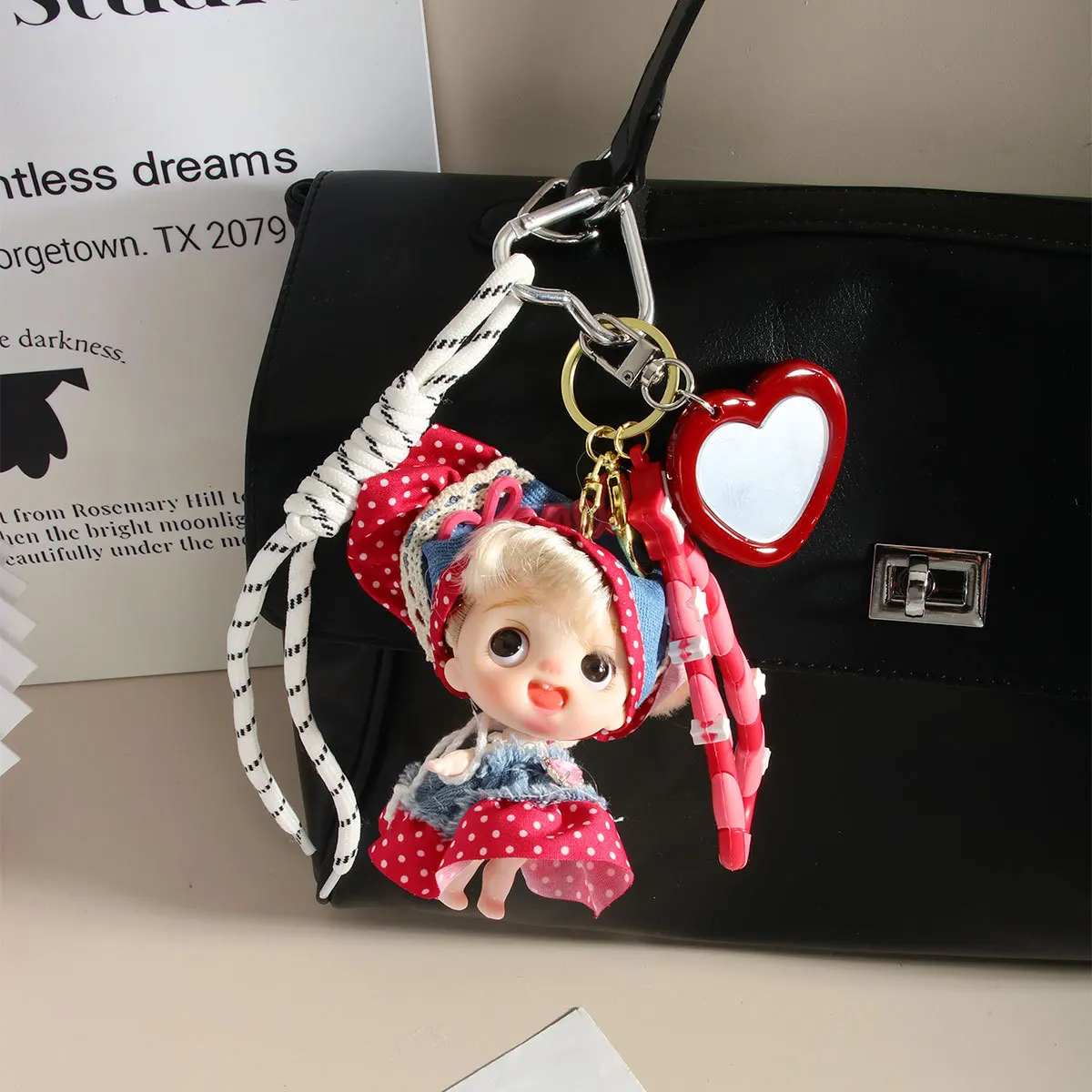 New Fashion Hot-selling Cute Trend Temperament Handmade Doll Bag Hanging Multi-colored Doll Doll Bag Pendant Keychain Pendant
New Fashion Hot-selling Cute Trend Temperament Handmade Doll Bag Hanging Multi-colored Doll Doll Bag Pendant Keychain Pendant