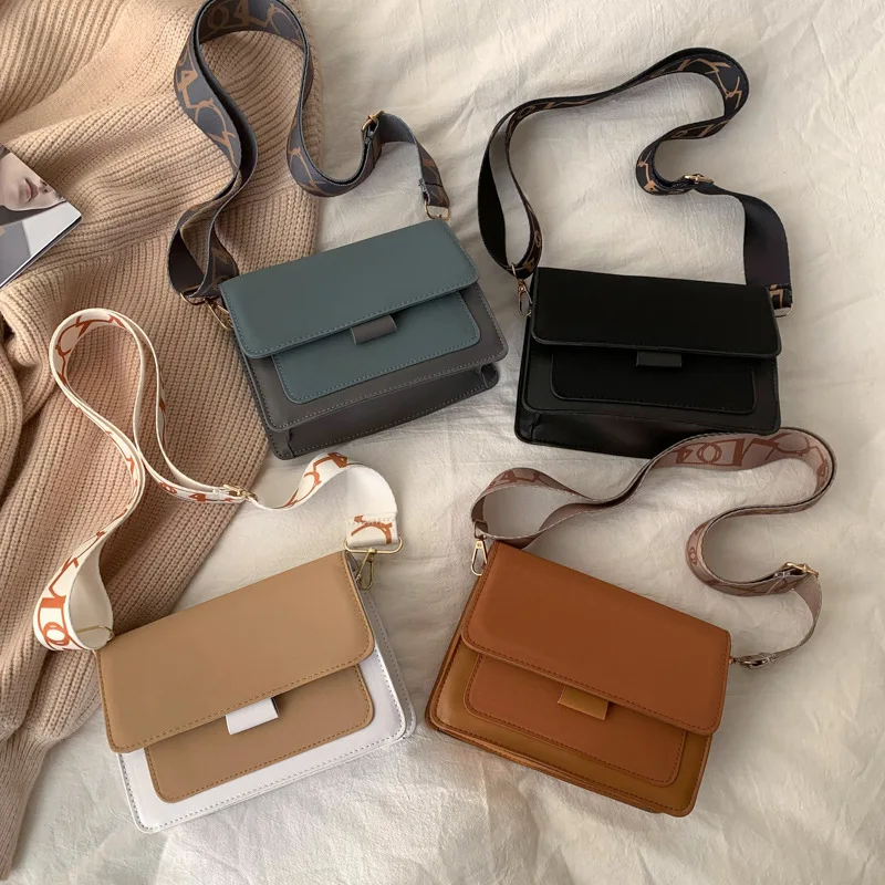 Fashion Crossbody Bags Retro Wide Shoulder Strap Design Women's Flap PU Small Square Bags Fashion Messenger Bags
Fashion Crossbody Bags Retro Wide Shoulder Strap Design Women's Flap PU Small Square Bags Fashion Messenger Bags