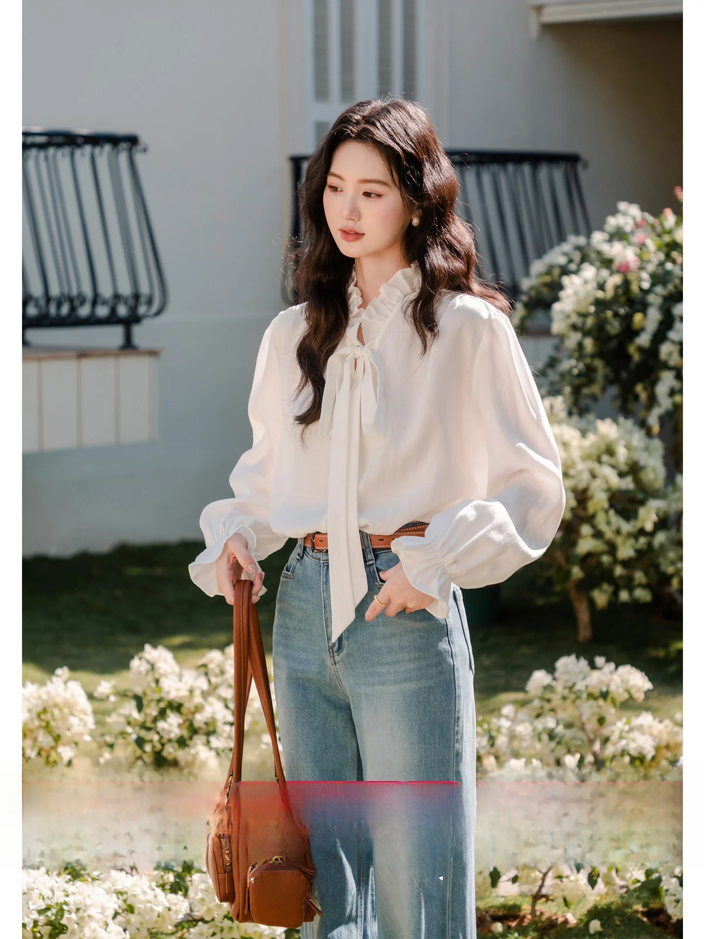 Ele Long Sve Ruffle Collar Knot Tie irt Spring Summer New Arrival Women's Busin Casual Faion irt
Ele Long Sve Ruffle Collar Knot Tie irt Spring Summer New Arrival Women's Busin Casual Faion irt