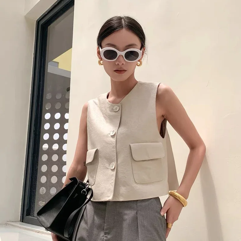 Retro Genuine Leather Sheepskin Sleeveless Print Jacket Women Female Slim Suit Collar Pockets Aiguillette Vest Chic Waistc
Retro Genuine Leather Sheepskin Sleeveless Print Jacket Women Female Slim Suit Collar Pockets Aiguillette Vest Chic Waistc
