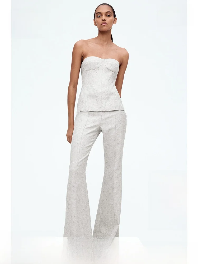 H&M Women's Slim Fit Faionable Diagonal Pattern Vest Spring Season 2850 Polyester Fiber 00% Summer Collection
H&M Women's Slim Fit Faionable Diagonal Pattern Vest Spring Season 2850 Polyester Fiber 00% Summer Collection