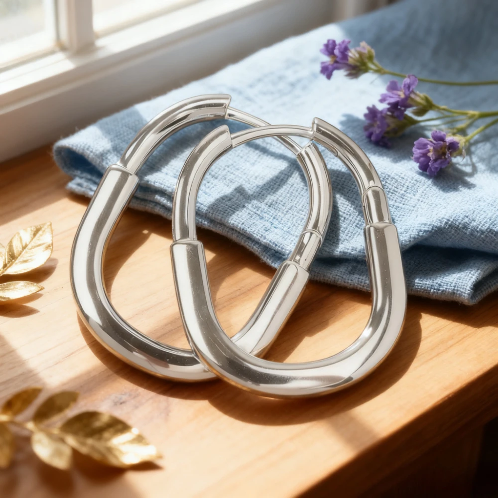 2025 Trendy Jewelry Real Zircon Oval Geometric Hoop Earrings for Women Trendy Light Luxury Accessories
2025 Trendy Jewelry Real Zircon Oval Geometric Hoop Earrings for Women Trendy Light Luxury Accessories