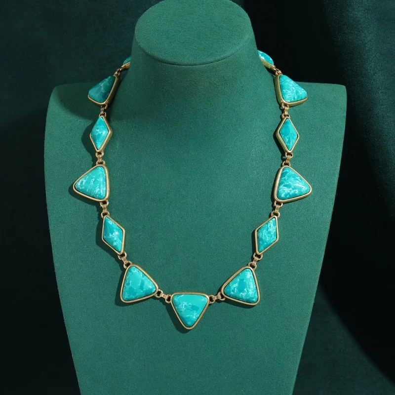 Vintage Antique Turquoise Choker Necklace Gold Color Geometry High Design Engagement Jewelry Charm Woman Retro Party Accessories
Vintage Antique Turquoise Choker Necklace Gold Color Geometry High Design Engagement Jewelry Charm Woman Retro Party Accessories