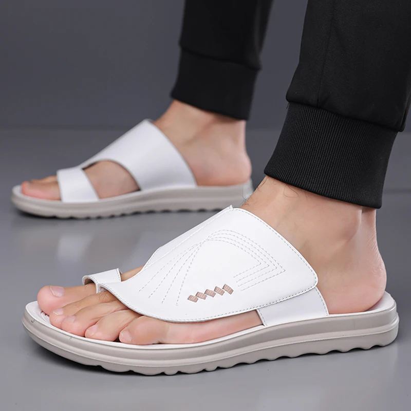 Men's Summer Casual Soft-Sole Sandals Anti-Slip Wear-Resistant Breathable Comfortable Outdoor Slip-On Slippers-DH9008
Men's Summer Casual Soft-Sole Sandals Anti-Slip Wear-Resistant Breathable Comfortable Outdoor Slip-On Slippers-DH9008