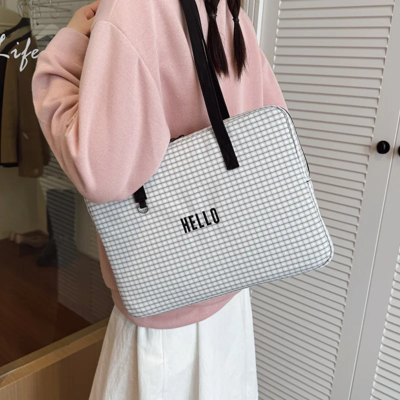 ins style laptop bag plaid design sense 11 inch tablet liner bag 14 inch laptop bag
ins style laptop bag plaid design sense 11 inch tablet liner bag 14 inch laptop bag