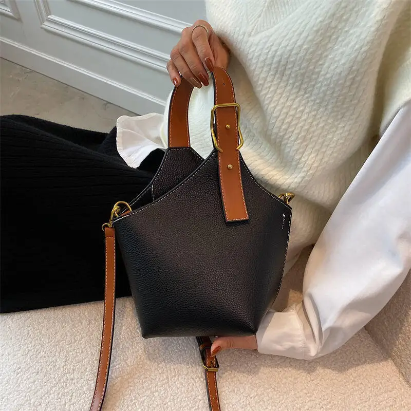 High Capacity Contrast Color Bucket Shoulder Bags 2024 New Women's Basket Top Handle Bags Casual Commuter PU Leather Handbags
High Capacity Contrast Color Bucket Shoulder Bags 2024 New Women's Basket Top Handle Bags Casual Commuter PU Leather Handbags