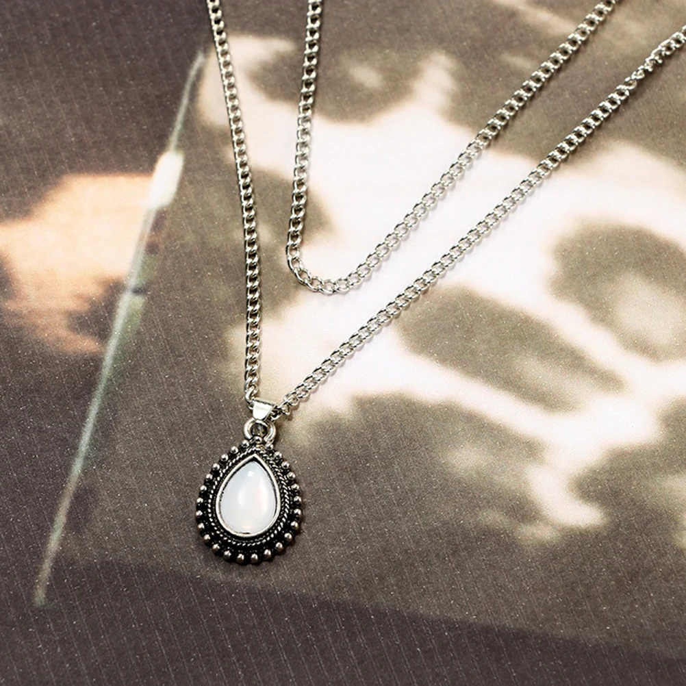 Vintage Alloy Pendant Double Layer Vintage Chocker Fashion Wedding Necklace Double Layer Necklace Banquet Gifts
Vintage Alloy Pendant Double Layer Vintage Chocker Fashion Wedding Necklace Double Layer Necklace Banquet Gifts