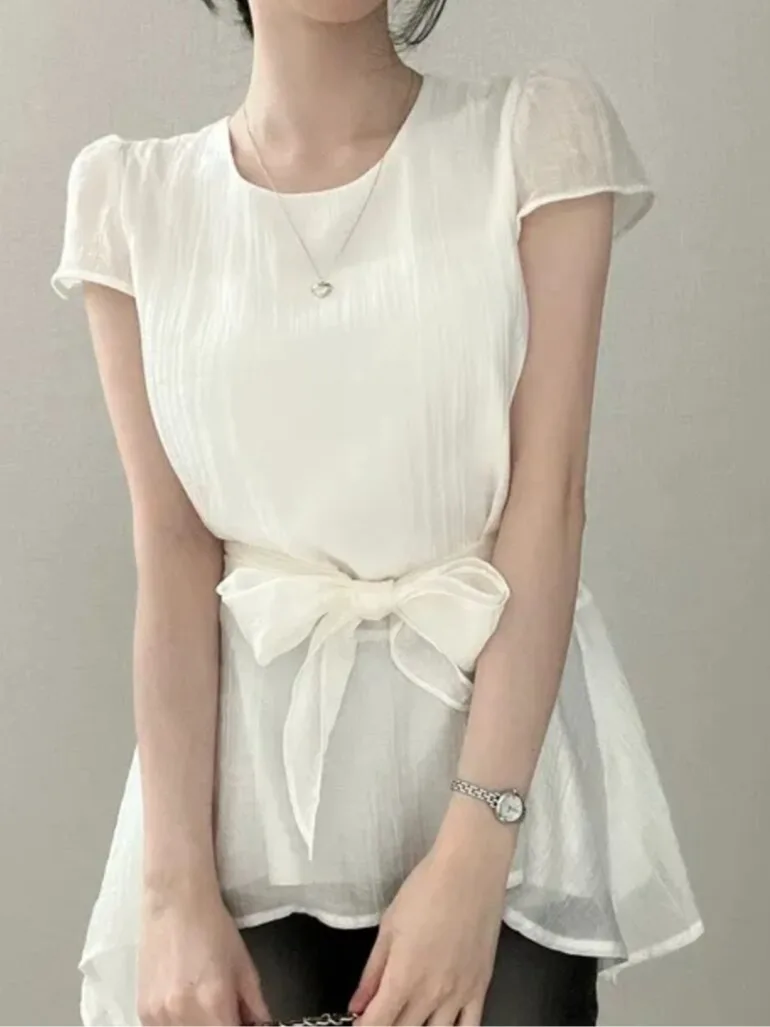 Korean Style round Neck Short Sleeve Shirt Women's Summer New Youth Waist Cinching Design Top Loose Fit Casual Shirt
Korean Style round Neck Short Sleeve Shirt Women's Summer New Youth Waist Cinching Design Top Loose Fit Casual Shirt