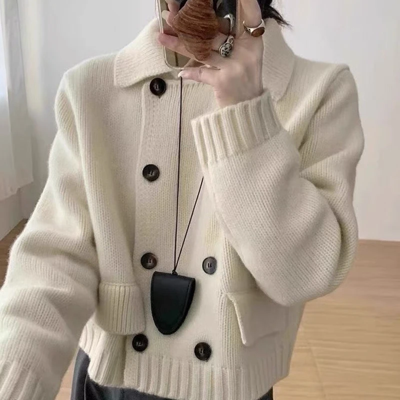 Women Double-row Button Cardigan Autumn Winter Korean Style Warm Knitwear Tops Fashion Lapel Long Sleeve Sweater Coat Outwear
Women Double-row Button Cardigan Autumn Winter Korean Style Warm Knitwear Tops Fashion Lapel Long Sleeve Sweater Coat Outwear