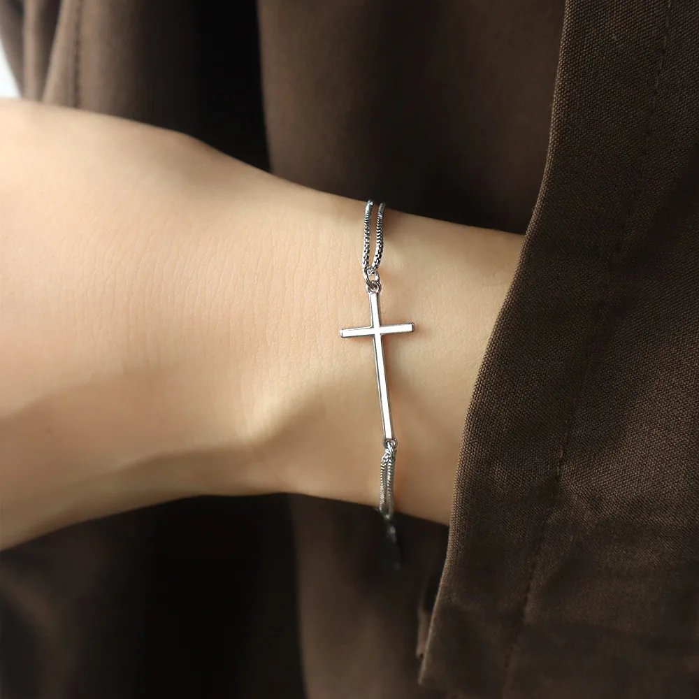 Double layer bracelet | Platinum plated precision made hip-hop bracelet, bridesmaid wedding party jewelry.
Double layer bracelet | Platinum plated precision made hip-hop bracelet, bridesmaid wedding party jewelry.