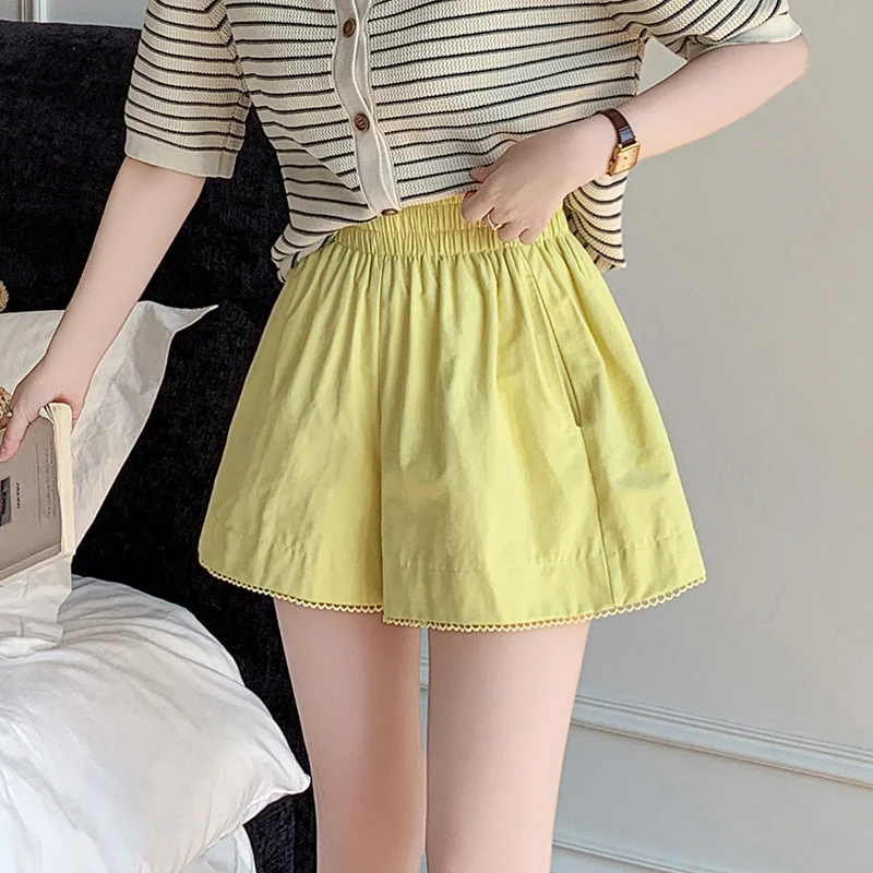 White A-Line Short Pants Women's Summer 2026 New Style Lace Trim Loose Casual High Waist Wide Leg Cotton Blend Ladies' Shorts
White A-Line Short Pants Women's Summer 2026 New Style Lace Trim Loose Casual High Waist Wide Leg Cotton Blend Ladies' Shorts
