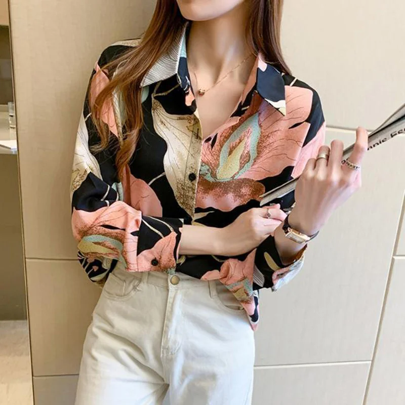 Vintage Printed Chiffon Button Korean Floral Shirt 2024 Autumn New Long Sleeve Commute Female Clothing Tops Loose Casual Blouses
Vintage Printed Chiffon Button Korean Floral Shirt 2024 Autumn New Long Sleeve Commute Female Clothing Tops Loose Casual Blouses
