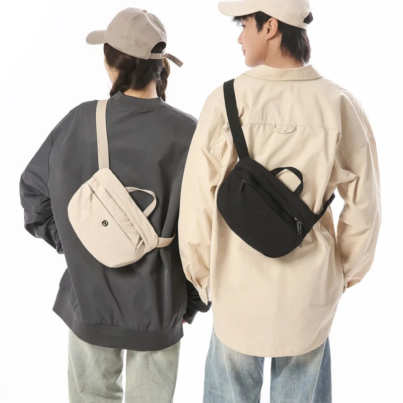 Men's Japanese-style chest bag, portable phone bag, multifunctional, simple, solid color crossbody bag, versatile sports waist b
Men's Japanese-style chest bag, portable phone bag, multifunctional, simple, solid color crossbody bag, versatile sports waist b