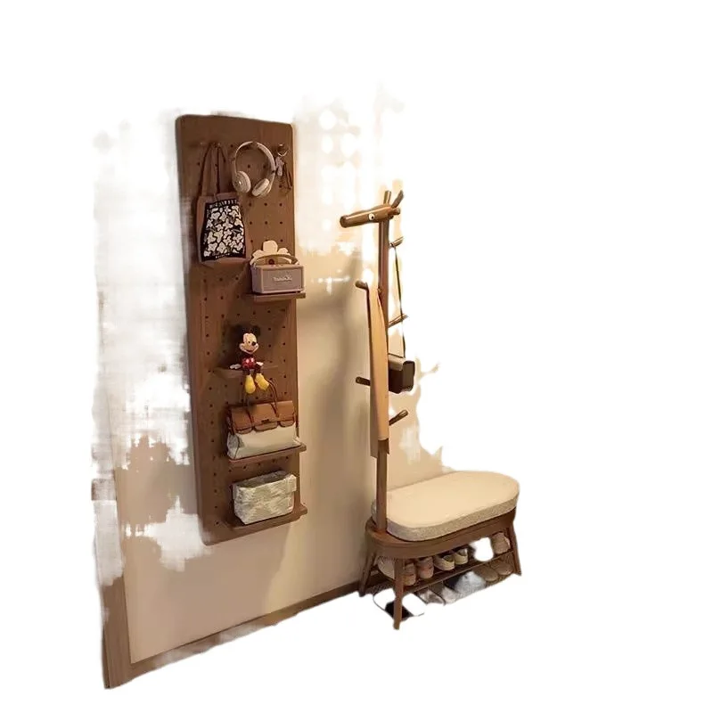 Solid wood giraffe shoe changing stool, integrated hanger, small apartment, home door entrance, can sit
Solid wood giraffe shoe changing stool, integrated hanger, small apartment, home door entrance, can sit