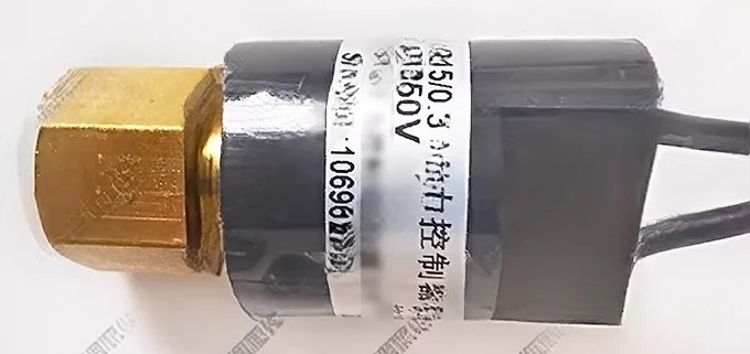Threaded High and Low Pressure Switches for YorkMidea
Threaded High and Low Pressure Switches for YorkMidea
