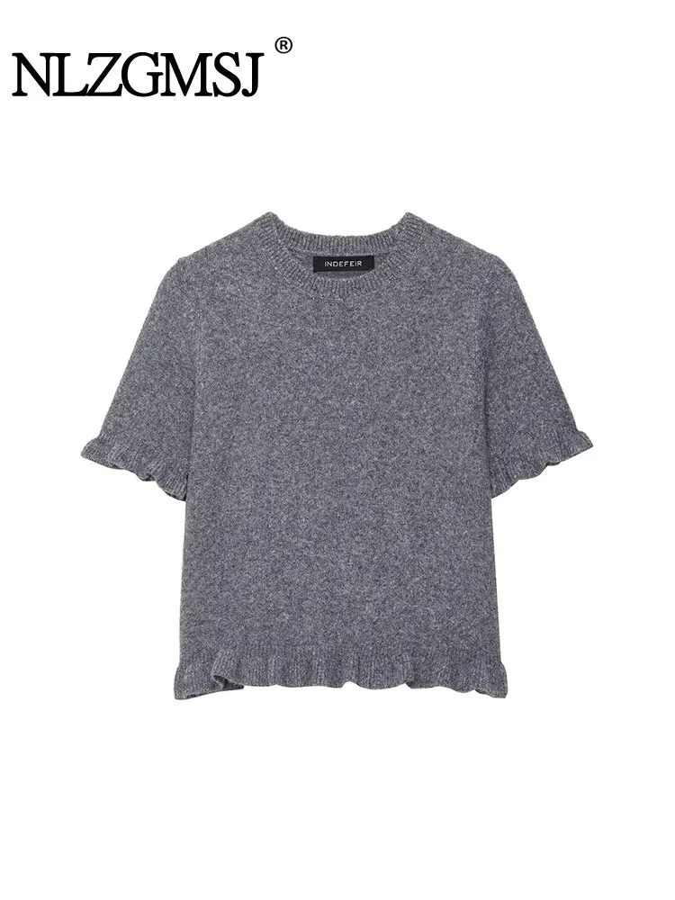 NLZGMSJ Casual Chic Women Sweater Solid Short Sleeve Knitted Sweater New Fashion Autumn Pullovers Elegant Tops
NLZGMSJ Casual Chic Women Sweater Solid Short Sleeve Knitted Sweater New Fashion Autumn Pullovers Elegant Tops