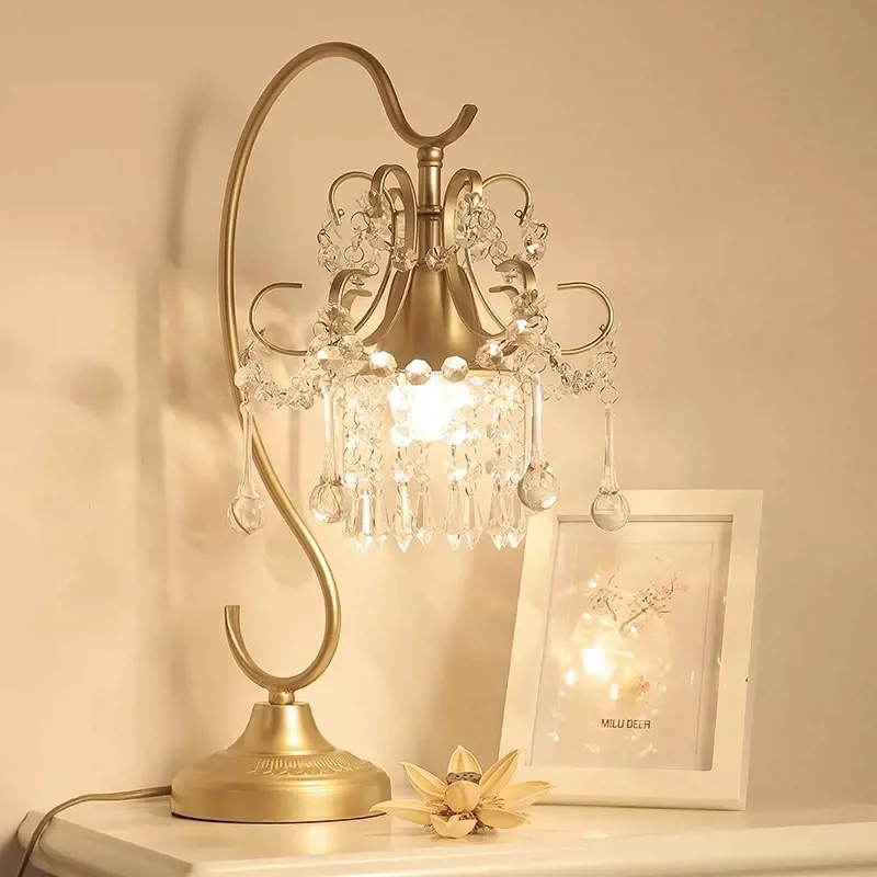American Retro Crystal Metal Desk Lamp Modern Minimalist Living Room Study Reading Lamp Bedroom Bedside Lamp French Table Lamp
American Retro Crystal Metal Desk Lamp Modern Minimalist Living Room Study Reading Lamp Bedroom Bedside Lamp French Table Lamp