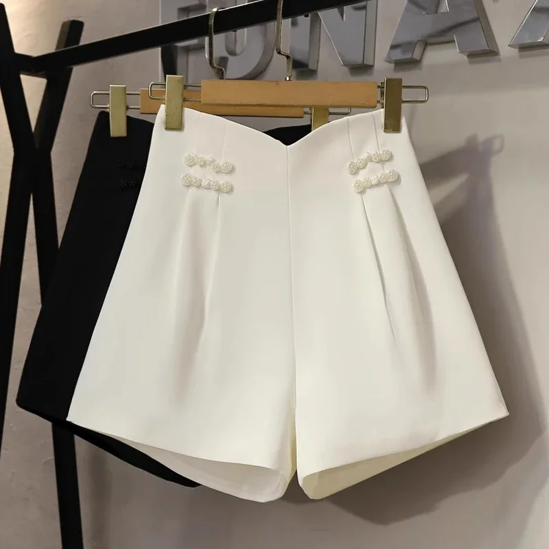 Women High Waist A Line Shorts Chinese Style Beaded Buttons Wide Leg Casual Suit Shorts
Women High Waist A Line Shorts Chinese Style Beaded Buttons Wide Leg Casual Suit Shorts