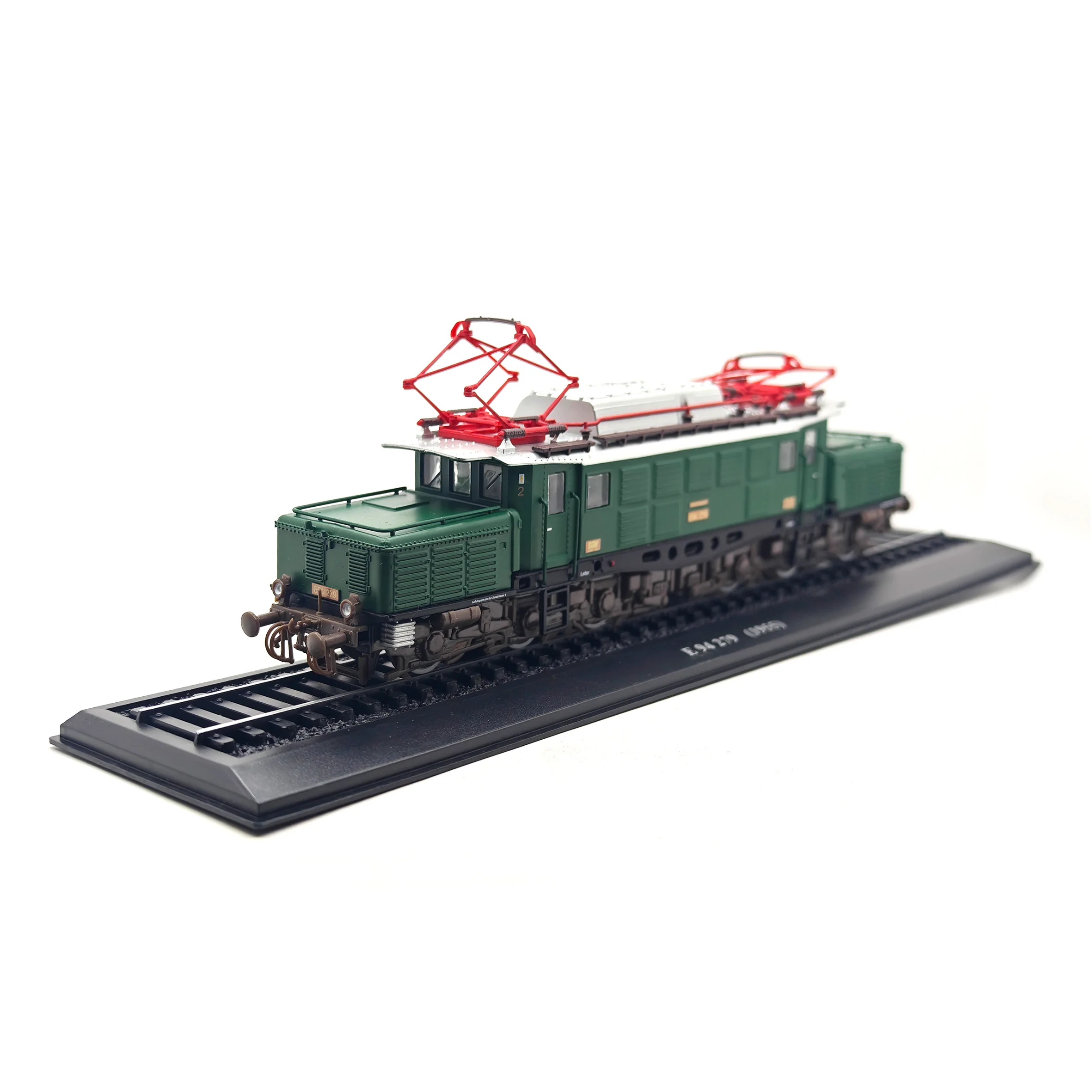 Spot 1: 87 E 94 279 (1955) train model static finished model (out of print)
Spot 1: 87 E 94 279 (1955) train model static finished model (out of print)