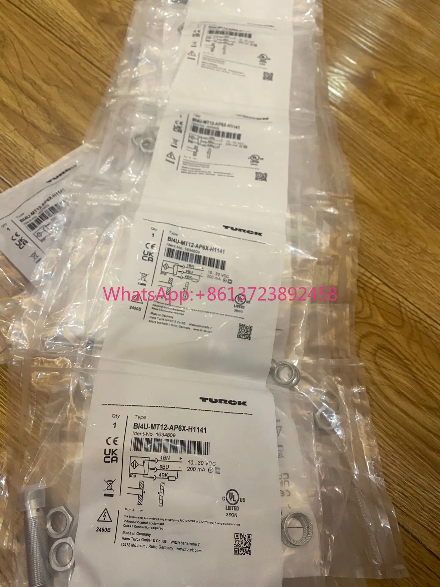 BI4U-MT12-AP6X-H1141 Turk brand new original genuine
BI4U-MT12-AP6X-H1141 Turk brand new original genuine