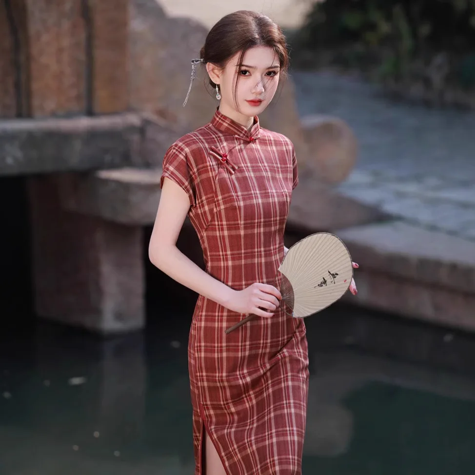 Yourqipao летнее клетчатое длинное платье Cheongsam в стиле ретро, литературное повседневное вечернее платье в китайском стиле, юбка Qipao для женщин
Yourqipao летнее клетчатое длинное платье Cheongsam в стиле ретро, литературное повседневное вечернее платье в китайском стиле, юбка Qipao для женщин