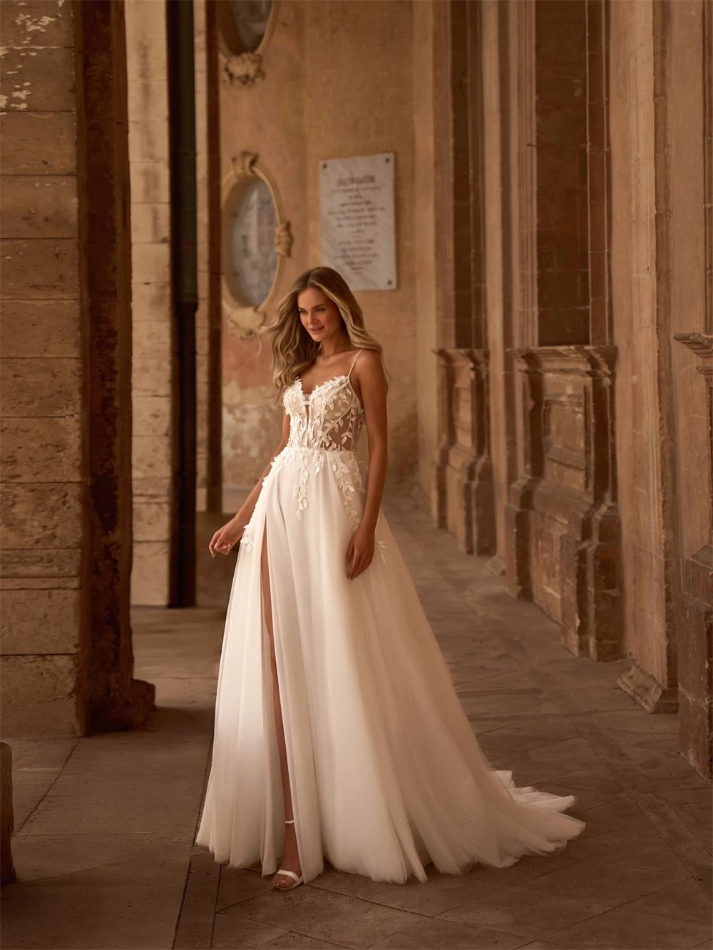 Customized Graceful White Organza Wedding Dress Boho Sweetheart Sleeveless Bridal Gown Formal A-Line Court Train Robe de mariée
Customized Graceful White Organza Wedding Dress Boho Sweetheart Sleeveless Bridal Gown Formal A-Line Court Train Robe de mariée