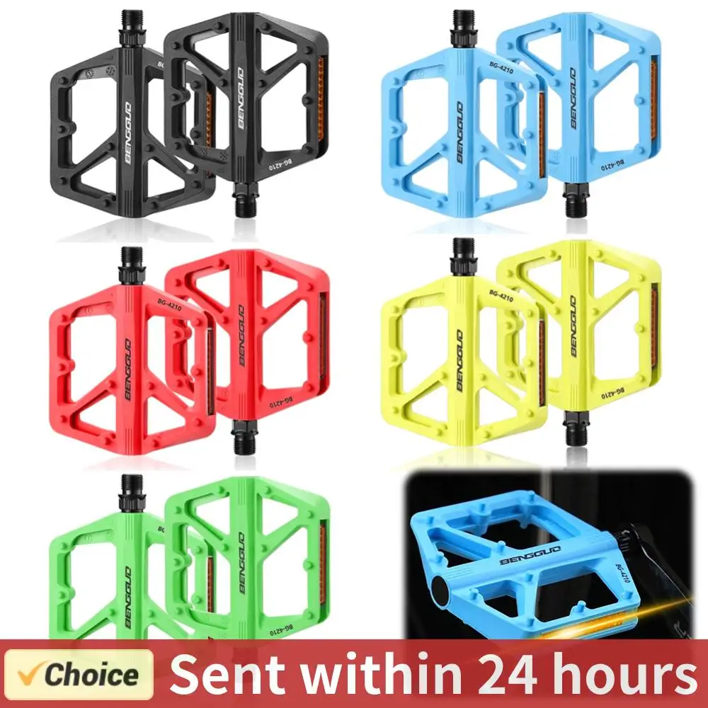 Double DU Bearing Mountain Road Bike Flat Pedals with Reflector Bicycle Platform Pedals Cycling Safety Pedals for Night Riding
Double DU Bearing Mountain Road Bike Flat Pedals with Reflector Bicycle Platform Pedals Cycling Safety Pedals for Night Riding