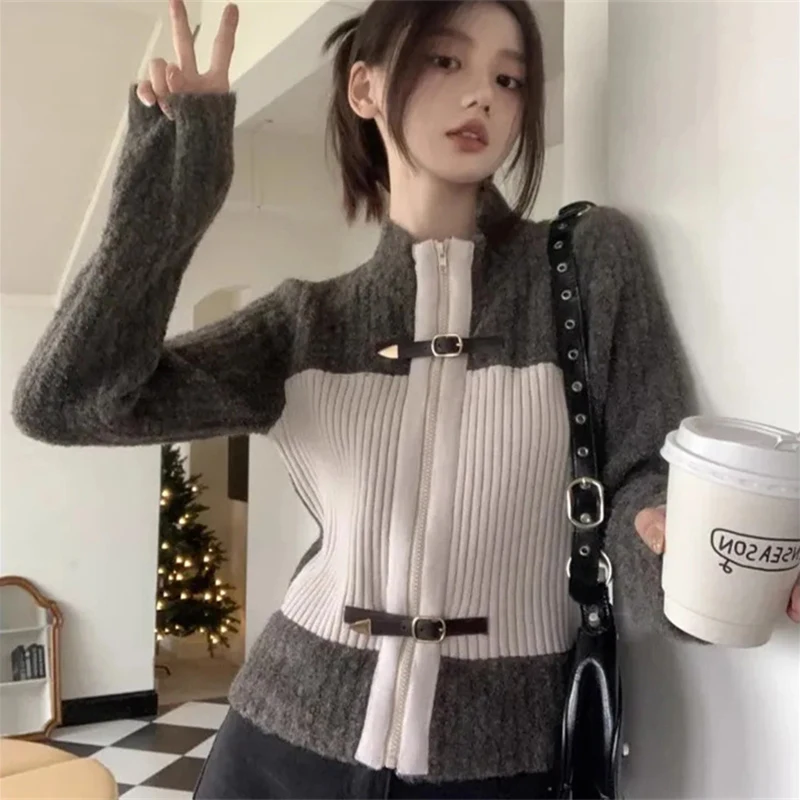 Autumn Winter Short Sweater Jacket 2025 New Half-High Collar Women's Clothes Knitwear Coat CONTRAST COLOR Female Outeawer
Autumn Winter Short Sweater Jacket 2025 New Half-High Collar Women's Clothes Knitwear Coat CONTRAST COLOR Female Outeawer
