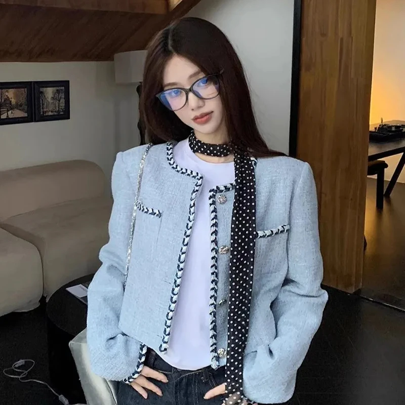 Women Elegant Crop Jacket French Fashion Office Lady Blue Patchwork Knitted Cardigan Small Fragrance Chic Button Simple Coats
Women Elegant Crop Jacket French Fashion Office Lady Blue Patchwork Knitted Cardigan Small Fragrance Chic Button Simple Coats