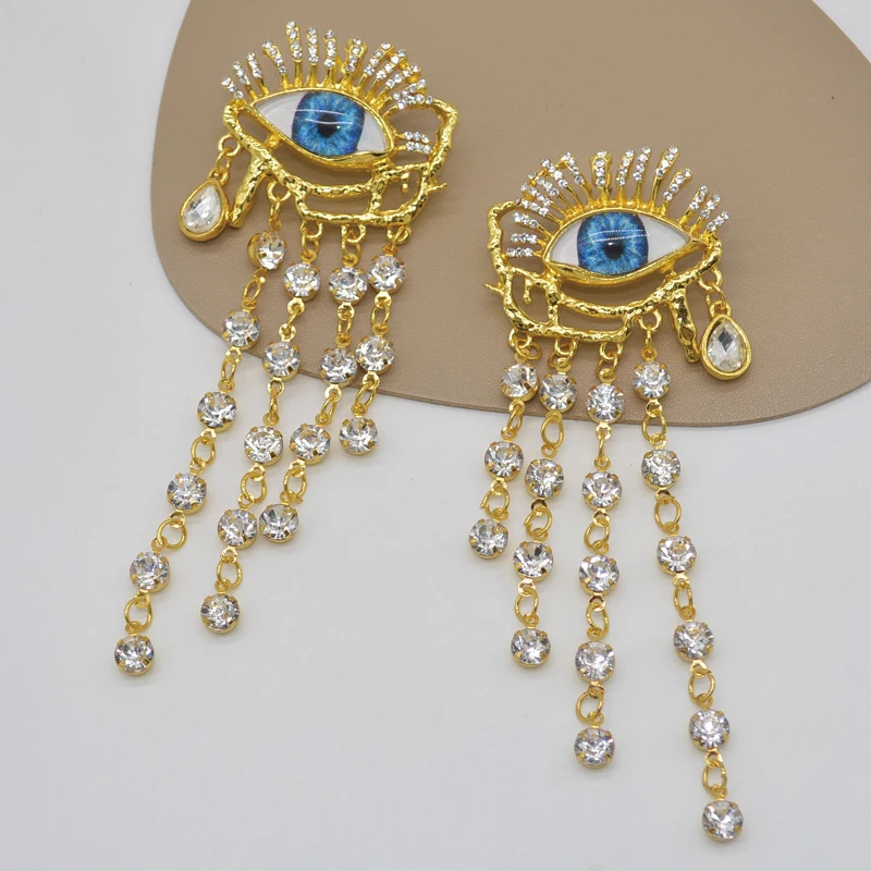 Devil Eye Earrings Women European American Style Personality Crystal Tassel Dangle Earrings Party Halloween Jewelry
Devil Eye Earrings Women European American Style Personality Crystal Tassel Dangle Earrings Party Halloween Jewelry