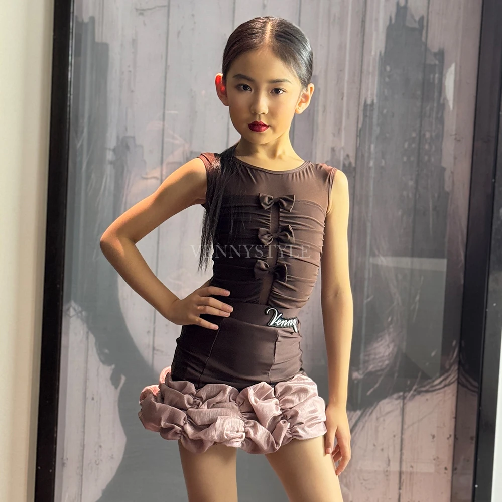 Vennystyle Latin Dance Set Kids Training Costume with Bow Top & Skirt Soft Stretch Breathable Cute Design
Vennystyle Latin Dance Set Kids Training Costume with Bow Top & Skirt Soft Stretch Breathable Cute Design