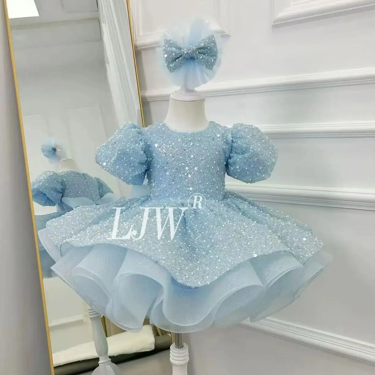 Girl's sequin lace fluffy princess dress carnival birthday party performance costum gorgeous flower girl wedding beauty pageant
Girl's sequin lace fluffy princess dress carnival birthday party performance costum gorgeous flower girl wedding beauty pageant