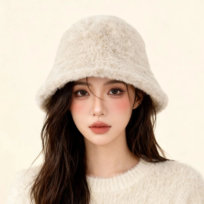 Модные и универсальные плюшевые панамы для женщин, осенние и зимние повседневные теплые шапки для защиты ушей
Модные и универсальные плюшевые панамы для женщин, осенние и зимние повседневные теплые шапки для защиты ушей