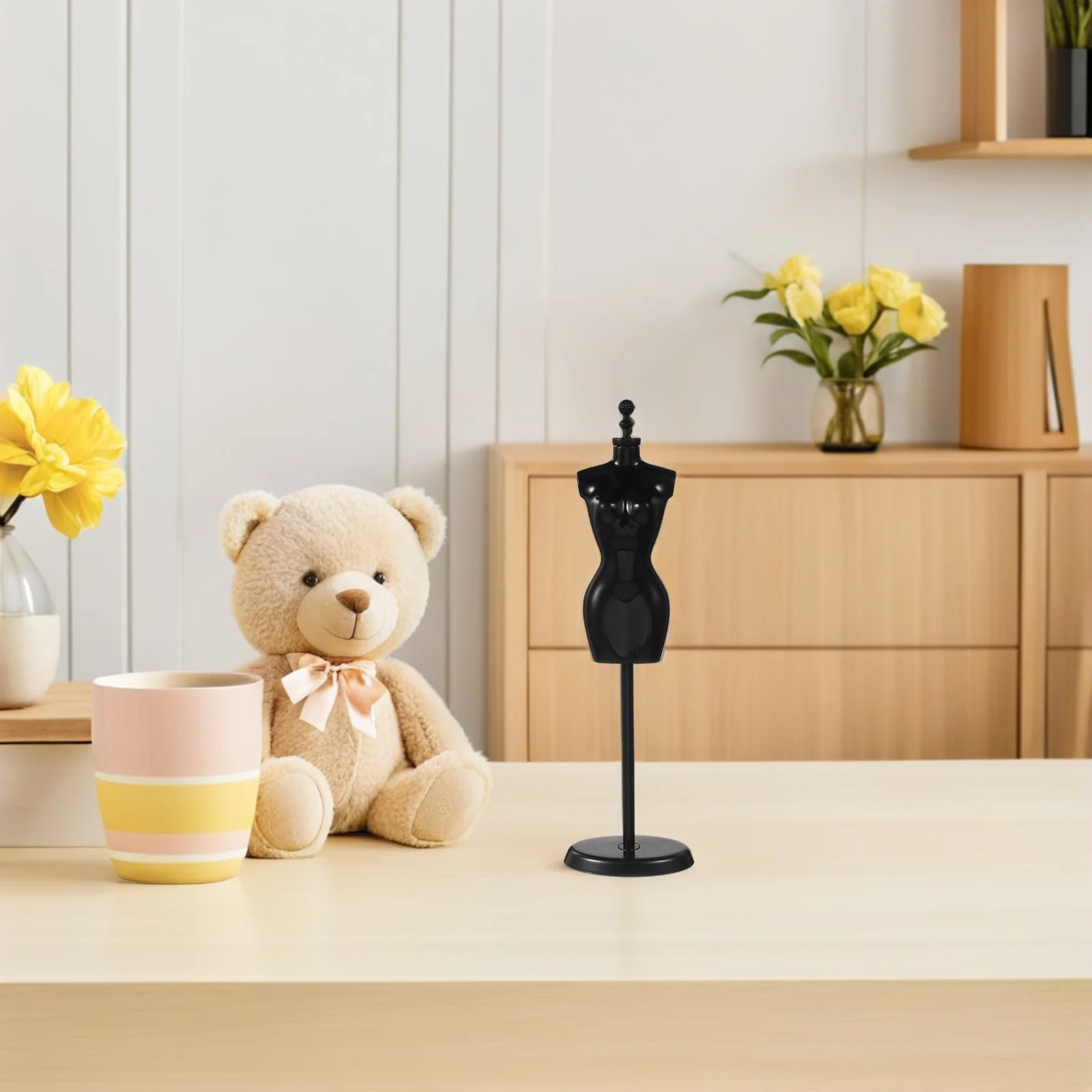 6 шт., маленькая подставка для манекена в форме платья-портативный легкий держатель для мини-аксессуаров для костюмов и гардероба для кукольного домика
6 шт., маленькая подставка для манекена в форме платья-портативный легкий держатель для мини-аксессуаров для костюмов и гардероба для кукольного домика