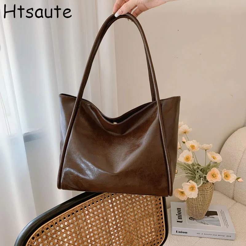 Женские сумки-тоуты в стиле ретро, высококачественные сумки через плечо из искусственной кожи с верхней ручкой и множеством карманов, идеально подходят для повседневного использования.
Женские сумки-тоуты в стиле ретро, высококачественные сумки через плечо из искусственной кожи с верхней ручкой и множеством карманов, идеально подходят для повседневного использования.