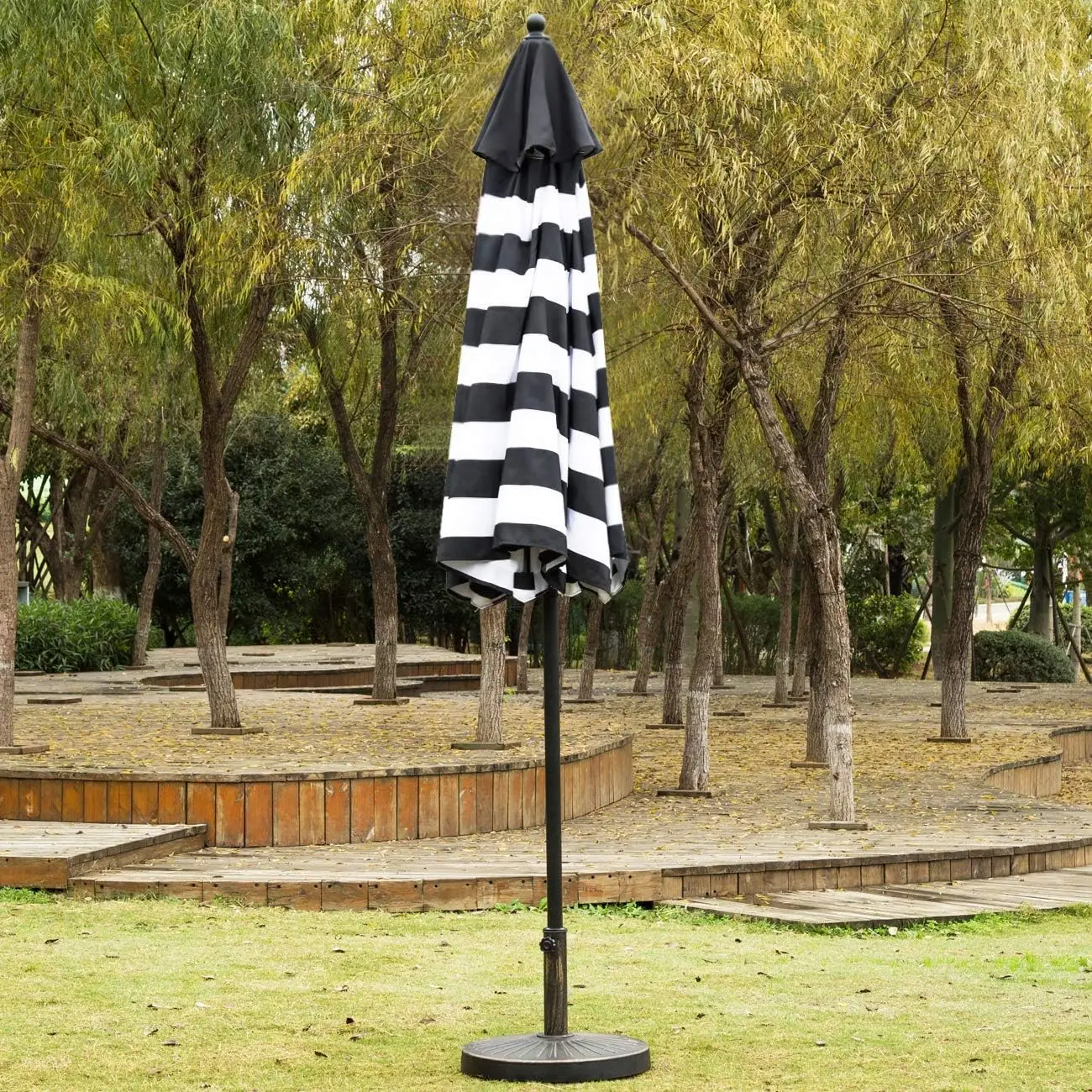 9' Patio Umbrella Outdoor Table Umbrella with 8 Sturdy Ribs (Black and White)
9' Patio Umbrella Outdoor Table Umbrella with 8 Sturdy Ribs (Black and White)