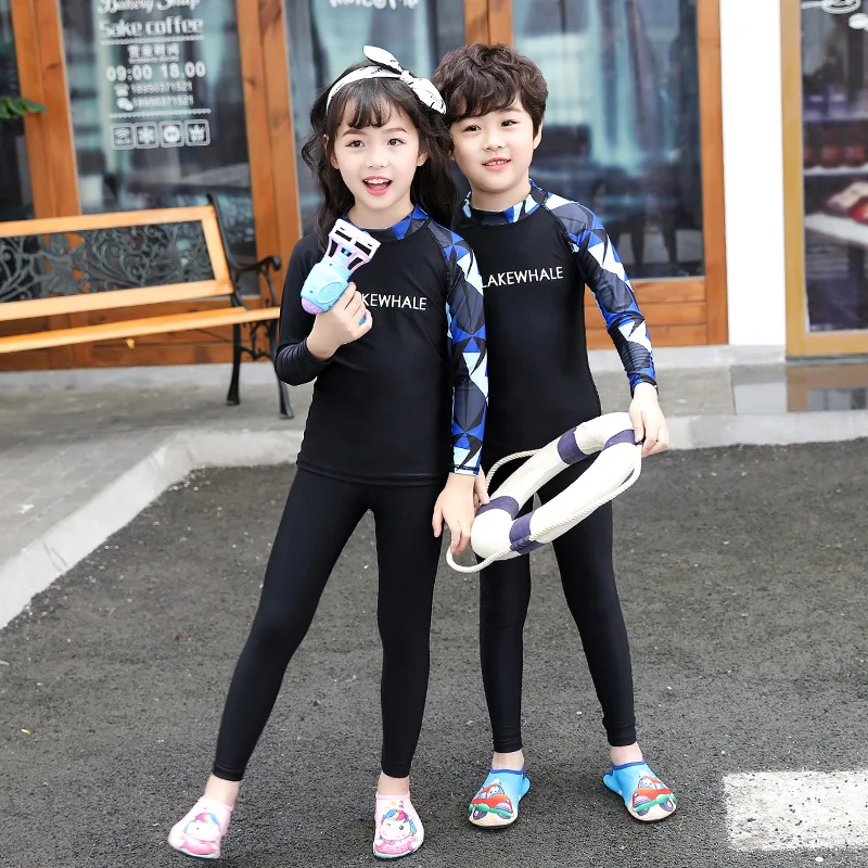 Three Pieces Swimsuit Set Long Sleeve Kids Rash Guard Boys Girls Bathing Suit Sun UV Protection Athletic Beachwear for 95-150cm
Three Pieces Swimsuit Set Long Sleeve Kids Rash Guard Boys Girls Bathing Suit Sun UV Protection Athletic Beachwear for 95-150cm