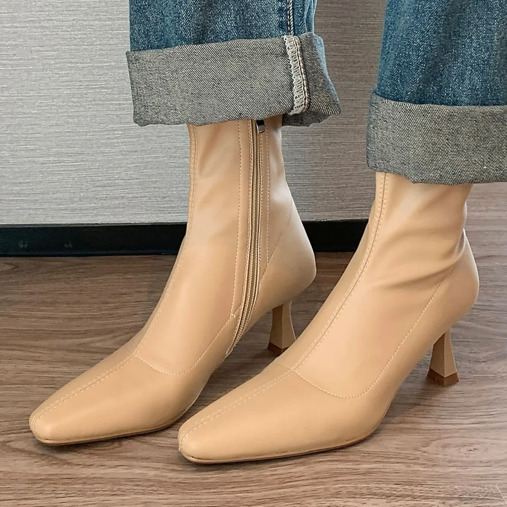 Elegant ladies microfiber thin high heel side zip autumn ankle boots round toe soft comfortable high quality daily short booties
Elegant ladies microfiber thin high heel side zip autumn ankle boots round toe soft comfortable high quality daily short booties