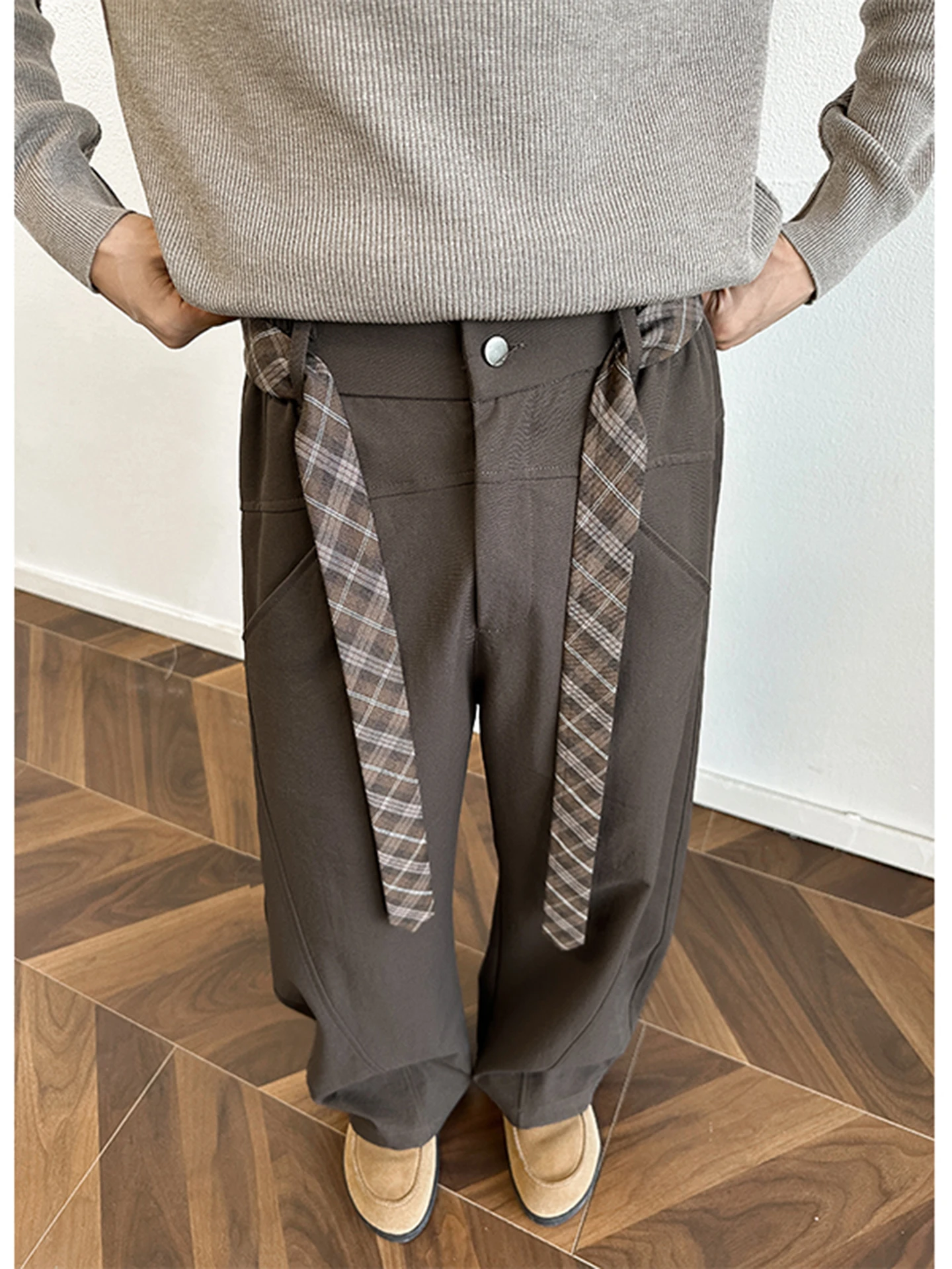 Мужские брюки Cleanfit: широкие, свободные, прямого кроя, повседневные, длинные, в стиле Old Money, из полиэфирного волокна
Мужские брюки Cleanfit: широкие, свободные, прямого кроя, повседневные, длинные, в стиле Old Money, из полиэфирного волокна