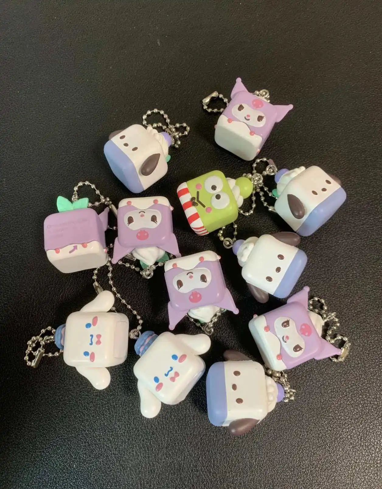 Kuromi Pochacco Cinnamoroll Block Pendant Series Blind Box Kawai Angel Anime Action Figure Trendy Toys Festival Gifts For Woman
Kuromi Pochacco Cinnamoroll Block Pendant Series Blind Box Kawai Angel Anime Action Figure Trendy Toys Festival Gifts For Woman
