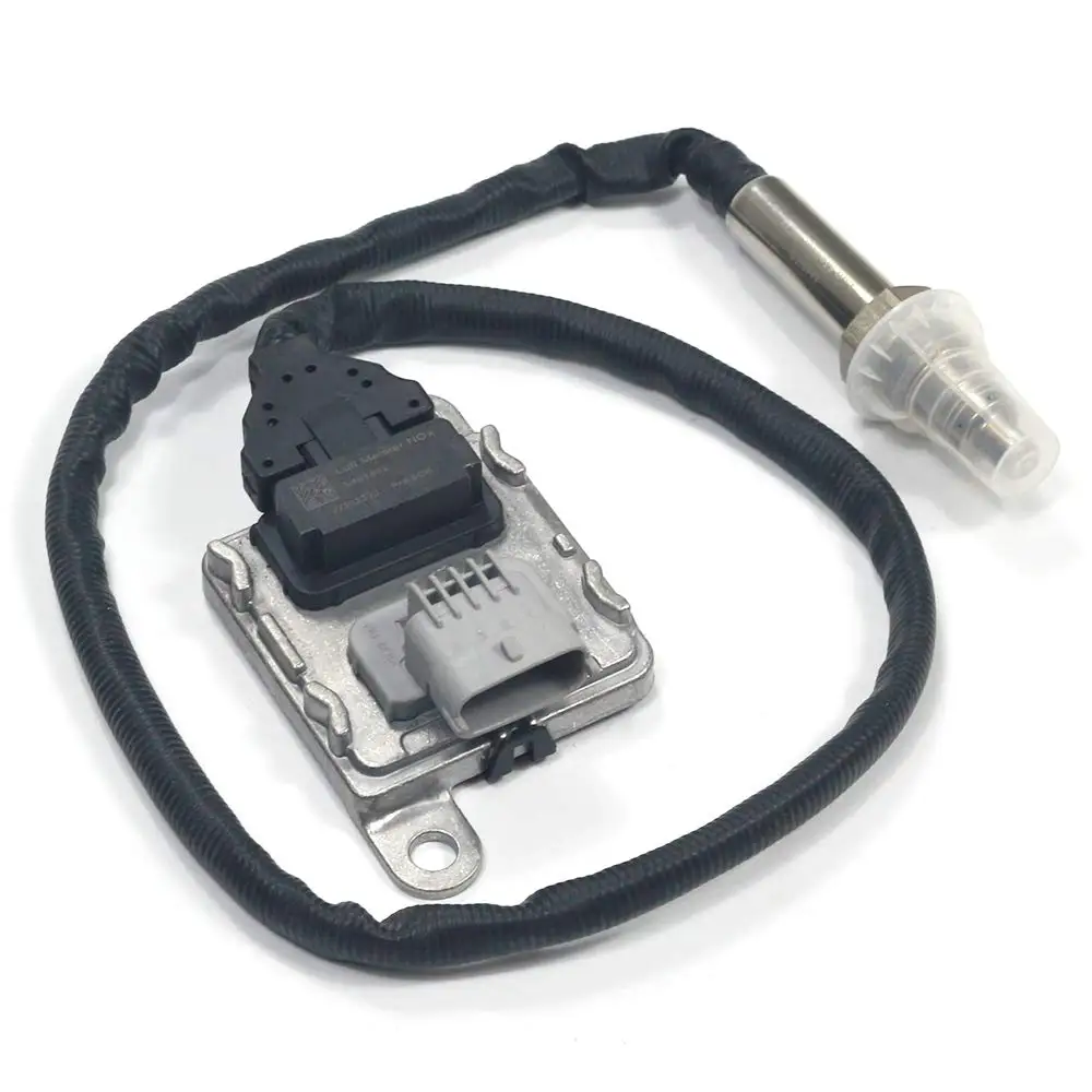 Auto Parts 22303390 5WK97367 for Volvo Mack Nitrogen Oxygen Oxide Sensor High Quality NOX Nitrogen Oxygen Sensor
Auto Parts 22303390 5WK97367 for Volvo Mack Nitrogen Oxygen Oxide Sensor High Quality NOX Nitrogen Oxygen Sensor