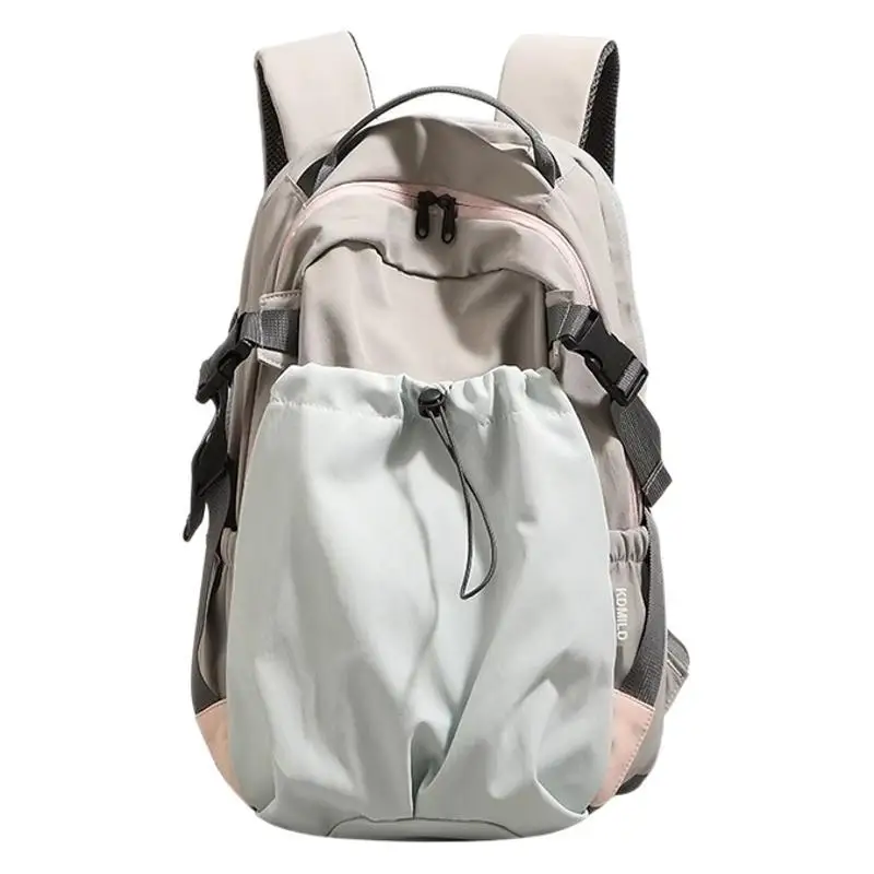 Large-capacity backpack, simple lightweight travel rucksack, trendy versatile school bag for students
Large-capacity backpack, simple lightweight travel rucksack, trendy versatile school bag for students