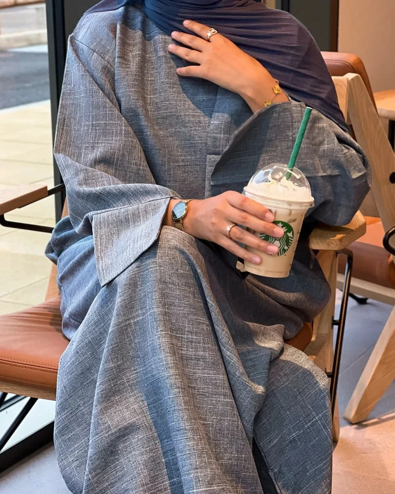2024 New Dubai Abaya For Muslim Women Eid Ramadan Modest Dress Türkiye Loose Large Elegant Dress Gown Female Islam Clothing
2024 New Dubai Abaya For Muslim Women Eid Ramadan Modest Dress Türkiye Loose Large Elegant Dress Gown Female Islam Clothing