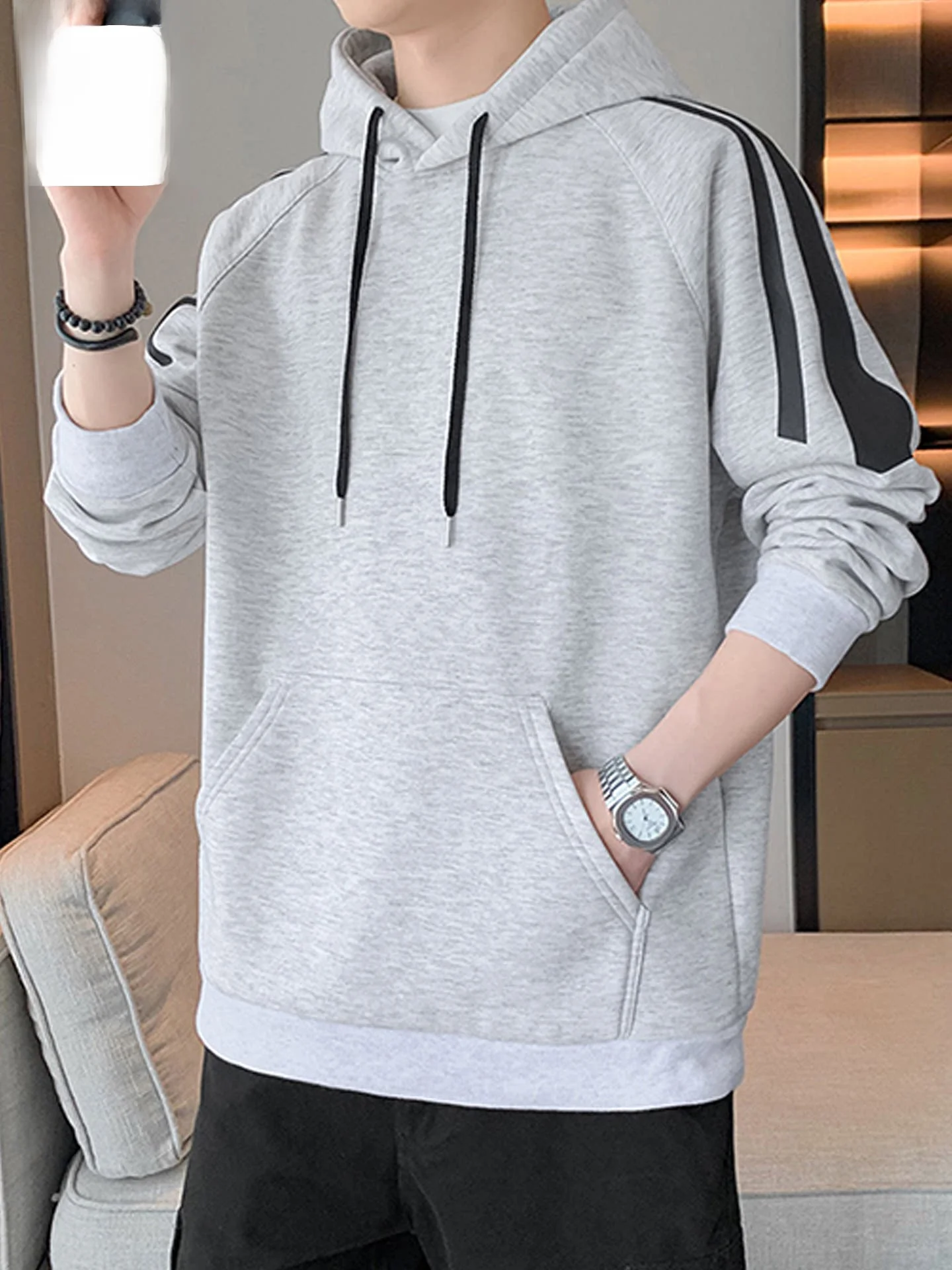 Nainilu Spring 2026 Men's Hoodie Heavyweight American Stripe Patchwork Loose Long Sleeve Overhead Casual Polyester Sweatshirt
Nainilu Spring 2026 Men's Hoodie Heavyweight American Stripe Patchwork Loose Long Sleeve Overhead Casual Polyester Sweatshirt