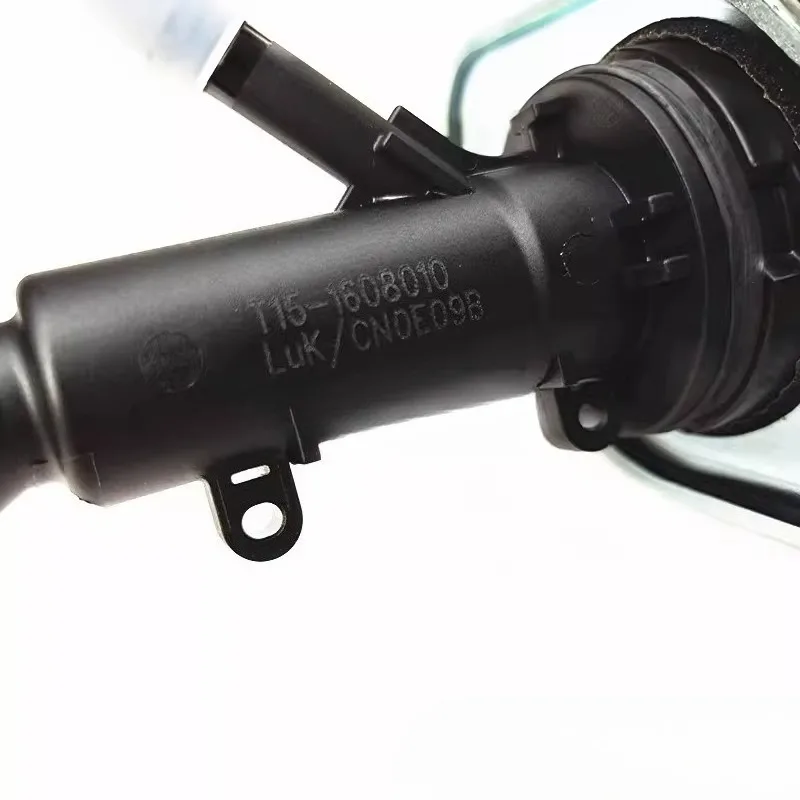 T15-1608010 1pc Clutch Master Cylinder for Chery Tiggo 5X 7 8 Jetour X70 X70S X90 X95
T15-1608010 1pc Clutch Master Cylinder for Chery Tiggo 5X 7 8 Jetour X70 X70S X90 X95