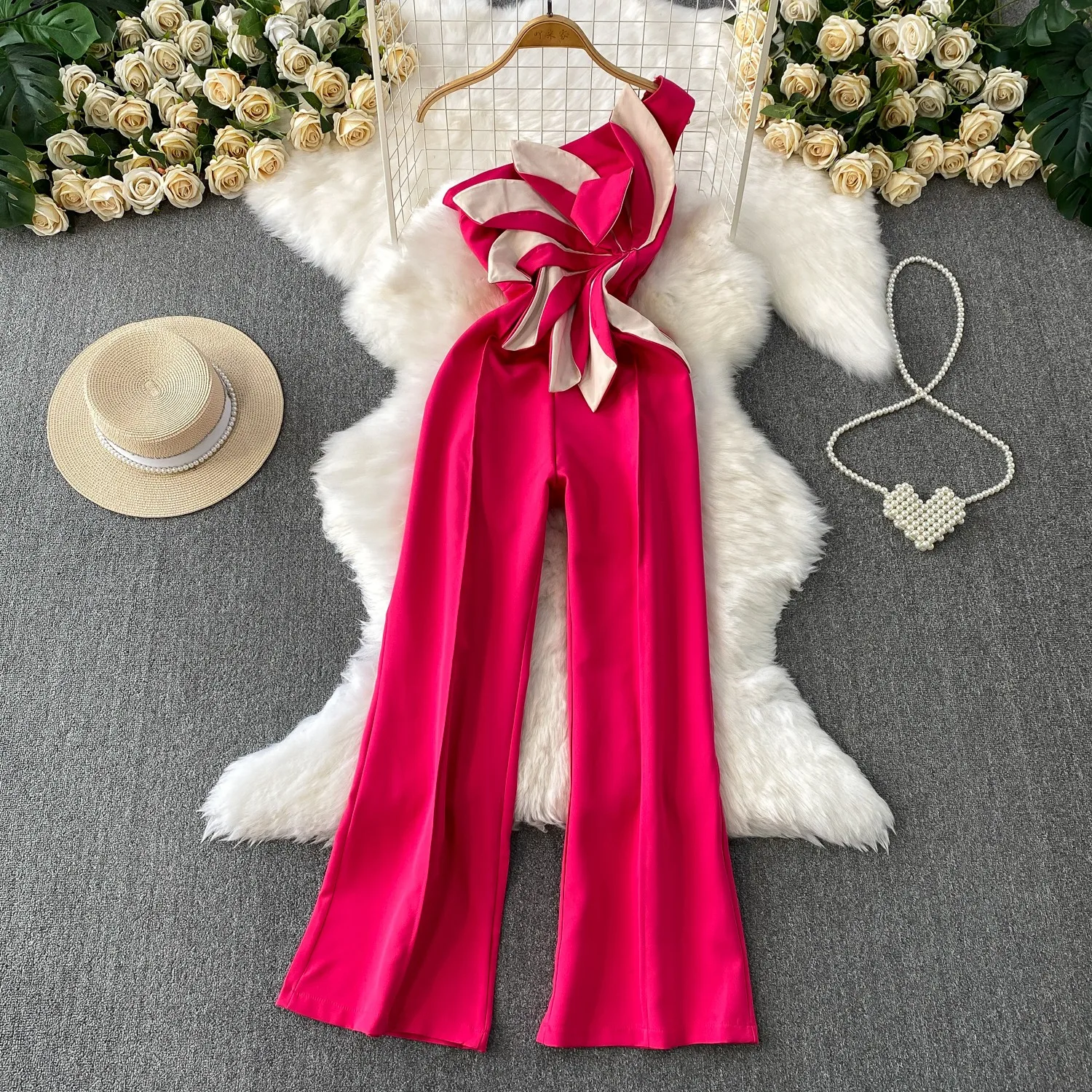 2025 Elegant Women's Jumpsuit Women New Fashion Sleeveless Contrast Color Patchwork Gathered Waist Straight Clothing
2025 Elegant Women's Jumpsuit Women New Fashion Sleeveless Contrast Color Patchwork Gathered Waist Straight Clothing