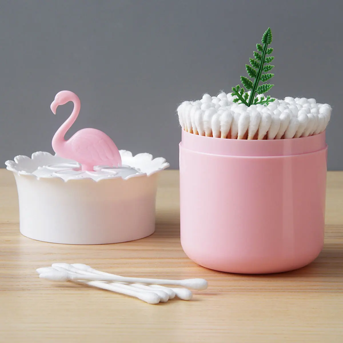 1pc Flamingo Swab Storage Box Round Cartoon Container Makeup Accessories Organizer For Women Girls Pink White Break Resistant 
1pc Flamingo Swab Storage Box Round Cartoon Container Makeup Accessories Organizer For Women Girls Pink White Break Resistant
